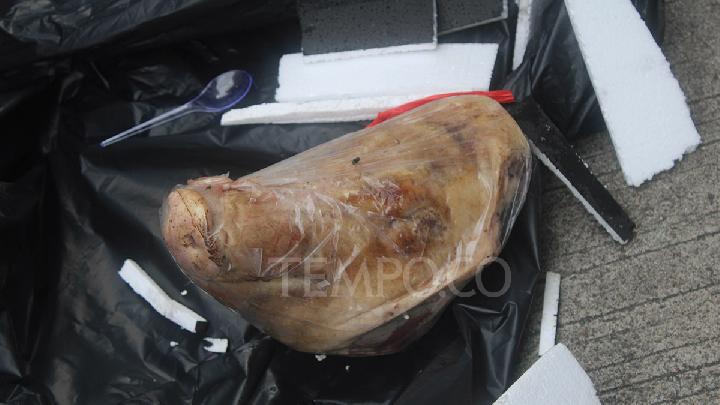 kiriman teror paket kepala babi ke Tempo